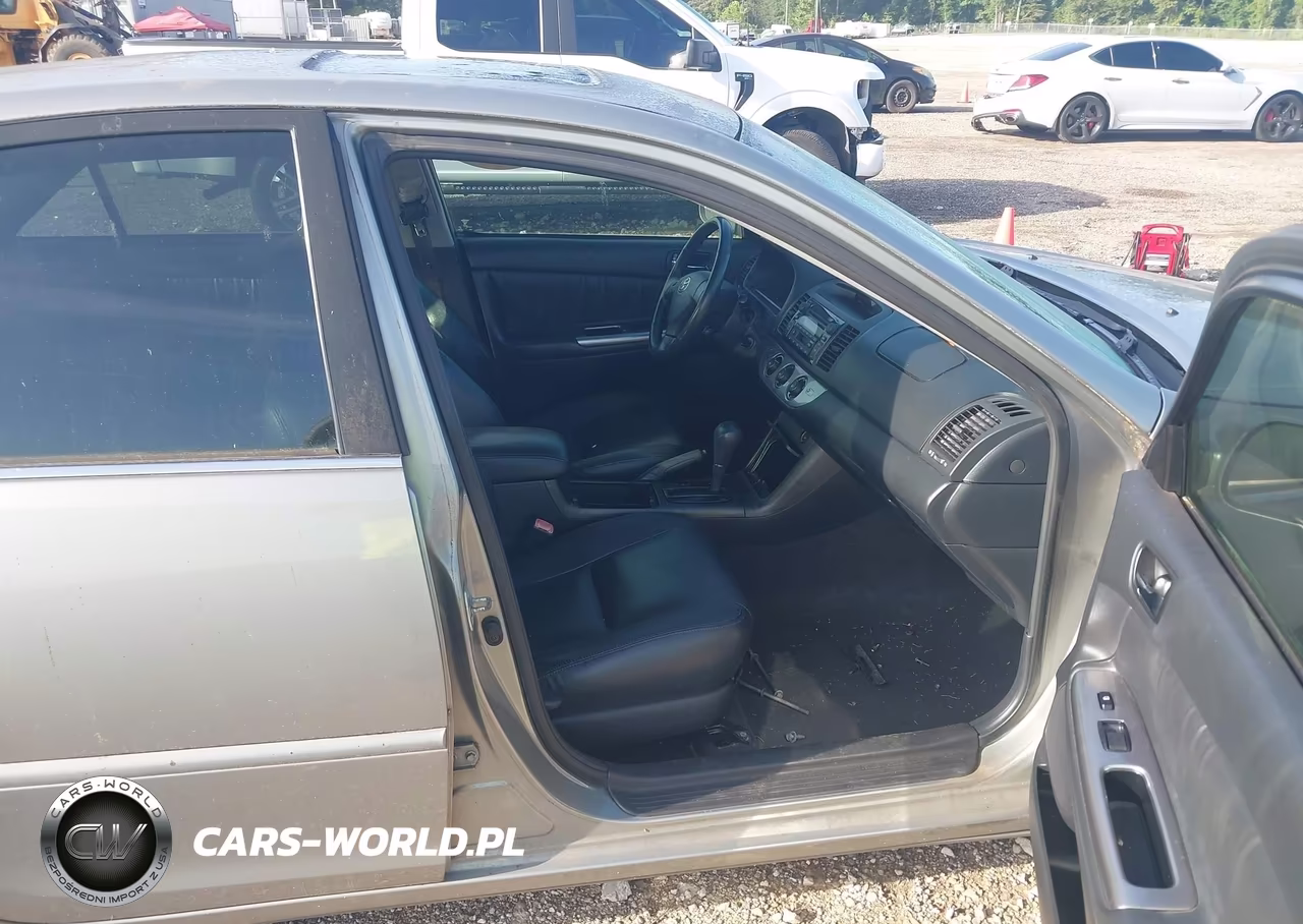 2005 Toyota Camry Se V6 VIN:4T1BA32K25U038945 - 5