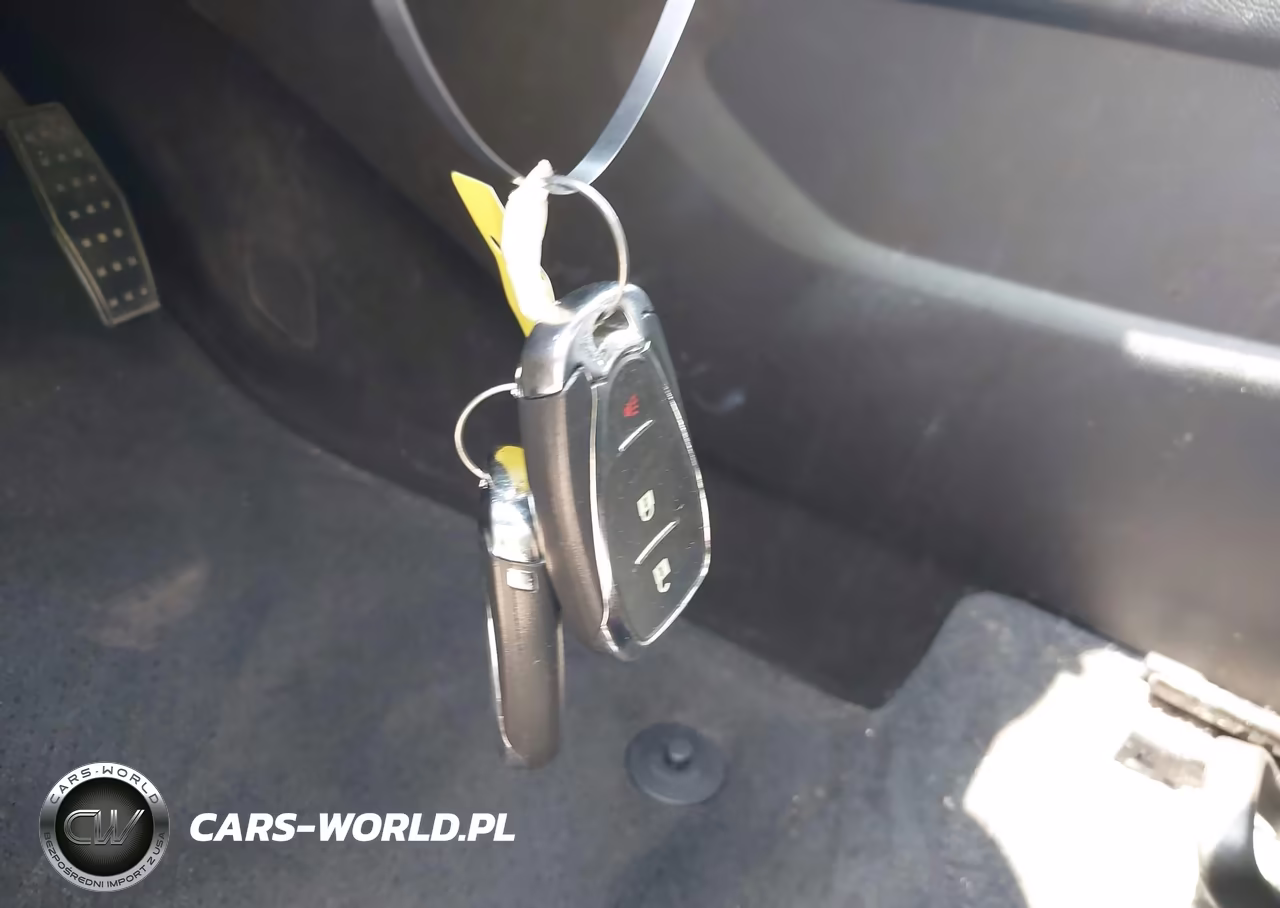 2019 Chevrolet Traverse Ls VIN:1GNEVFKW0KJ222750 - 11