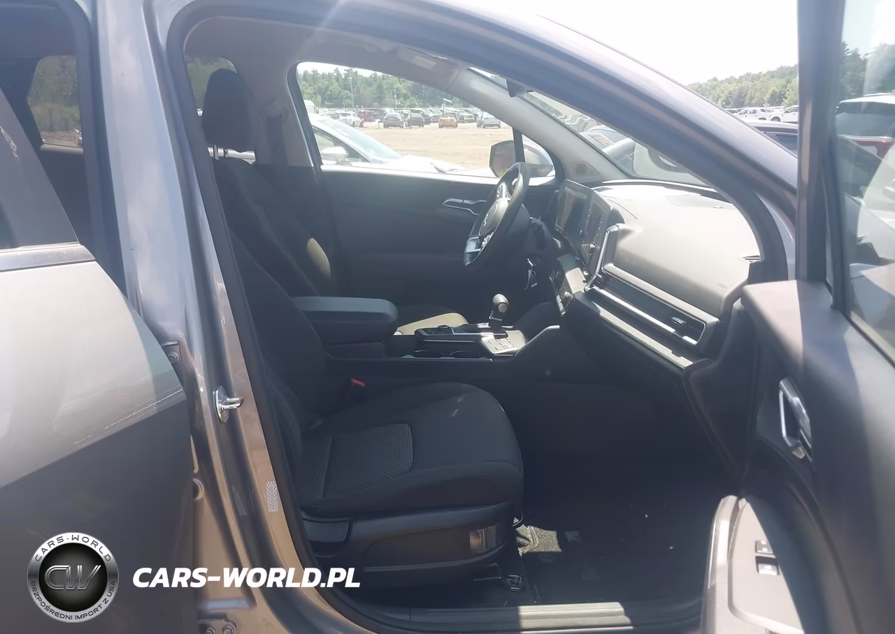 2024 Kia Sportage Lx VIN:KNDPUCDF5R7243424 - 5