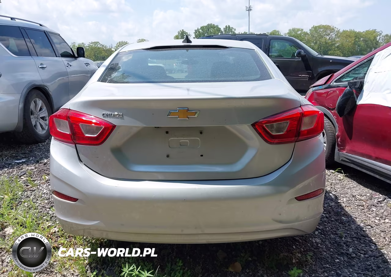 2018 Chevrolet Cruze Ls Auto VIN:1G1BC5SM5J7230616 - 16