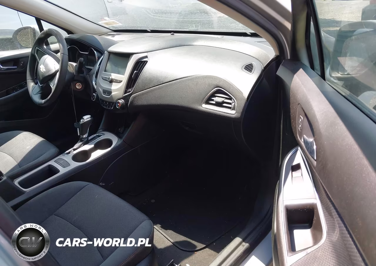 2018 Chevrolet Cruze Ls Auto VIN:1G1BC5SM5J7230616 - 5