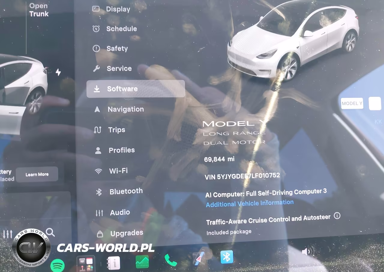 2020 Tesla Model Y Long Range Dual Motor All-Wheel Drive VIN:5YJYGDEE7LF010752 - 7
