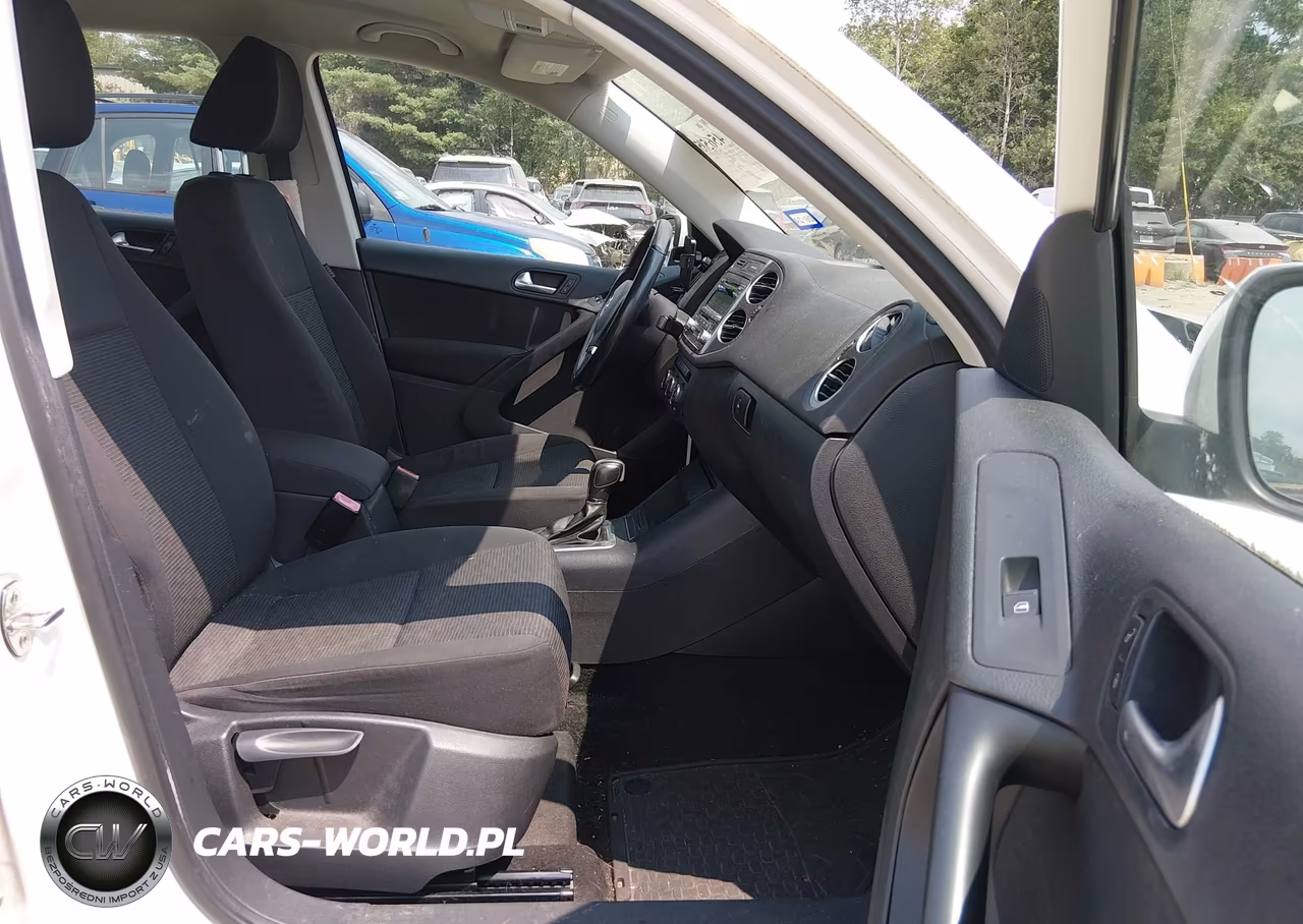 2013 Volkswagen Tiguan S VIN:WVGAV3AX4DW592729 - 5