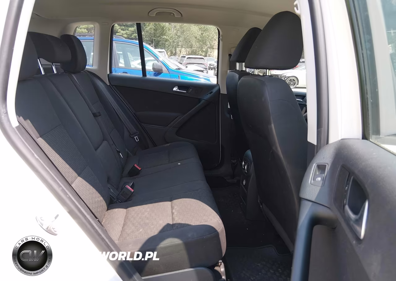 2013 Volkswagen Tiguan S VIN:WVGAV3AX4DW592729 - 8