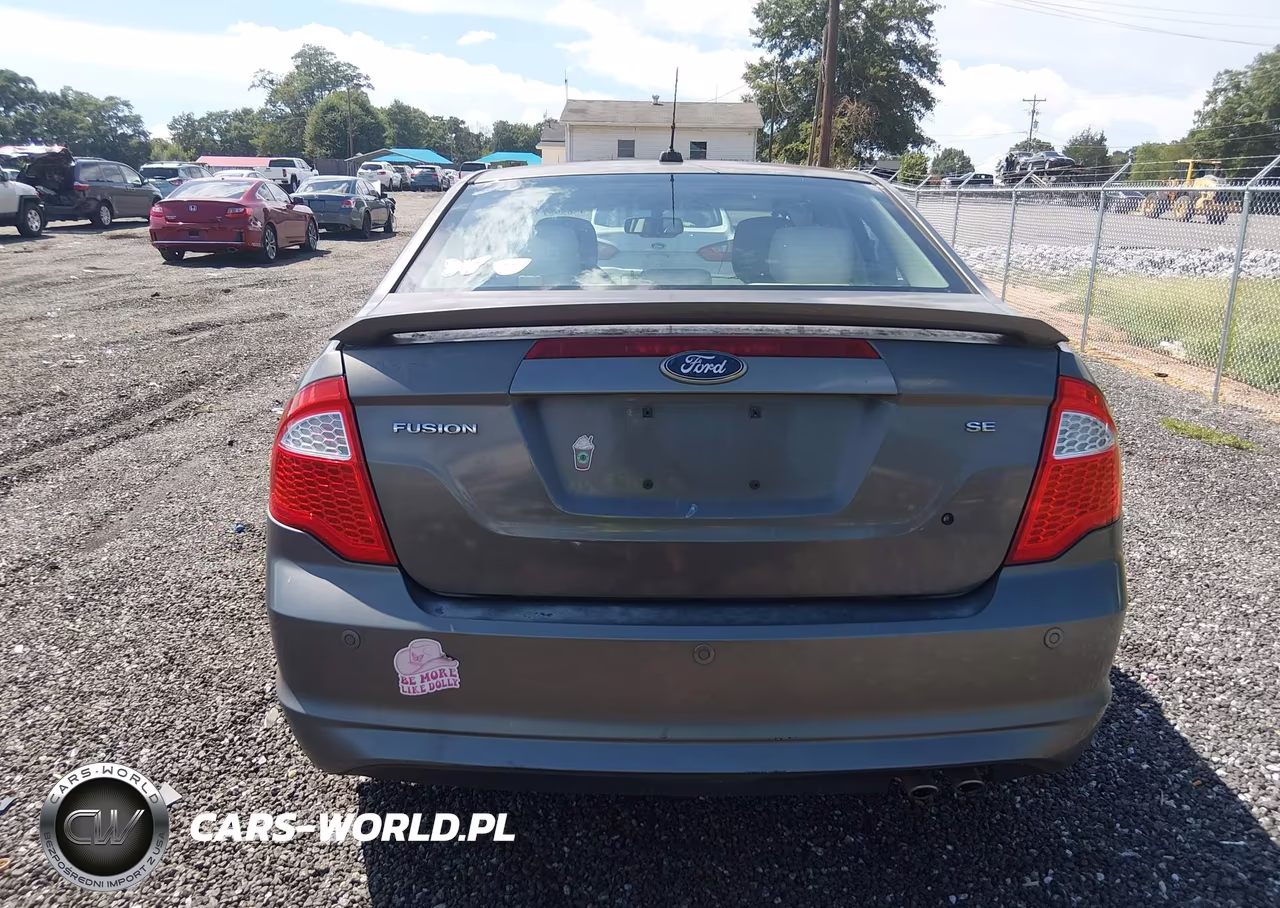 2011 Ford Fusion Se VIN:3FAHP0HA7BR102934 - 16