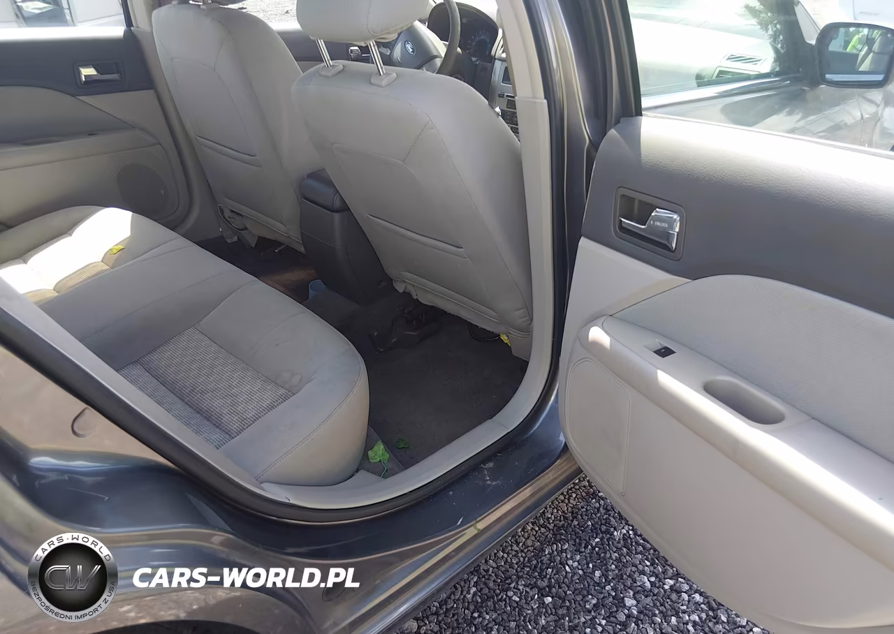 2011 Ford Fusion Se VIN:3FAHP0HA7BR102934 - 8