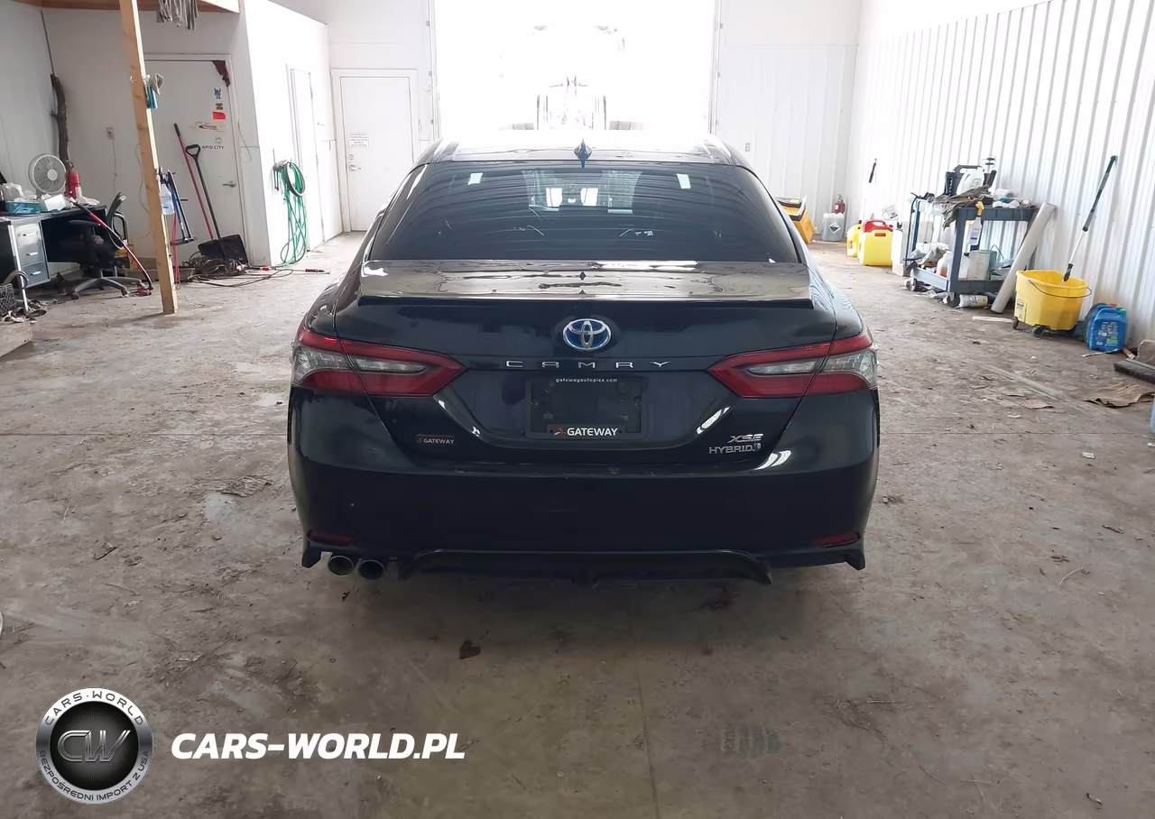 2021 Toyota Camry Xse Hybrid VIN:4T1K31AK4MU549250 - 16