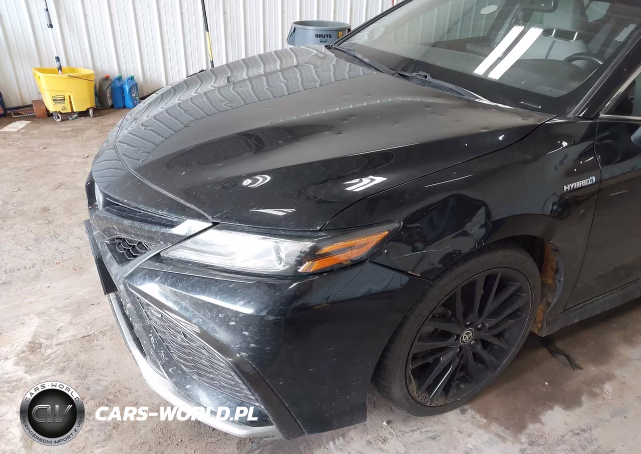 2021 Toyota Camry Xse Hybrid VIN:4T1K31AK4MU549250 - 17