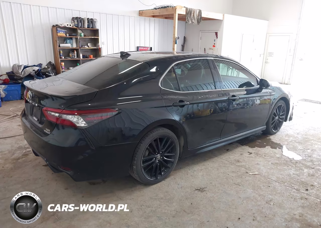 2021 Toyota Camry Xse Hybrid VIN:4T1K31AK4MU549250 - 4