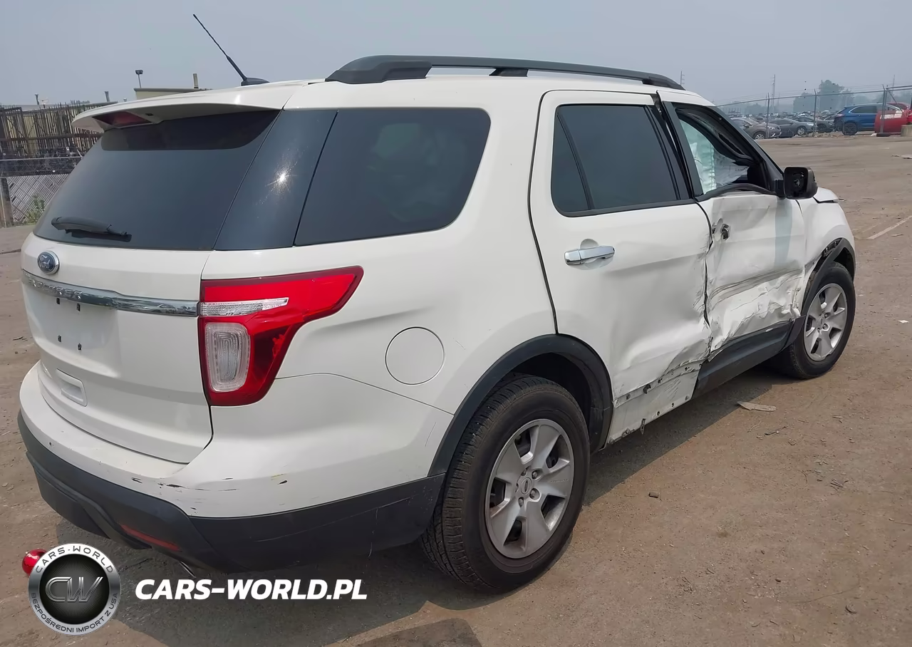2012 Ford Explorer VIN:1FMHK7B88CGA51746 - 4