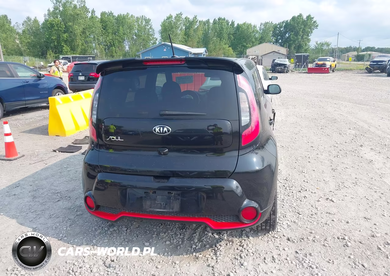2015 Kia Soul + VIN:KNDJP3A50F7782148 - 17