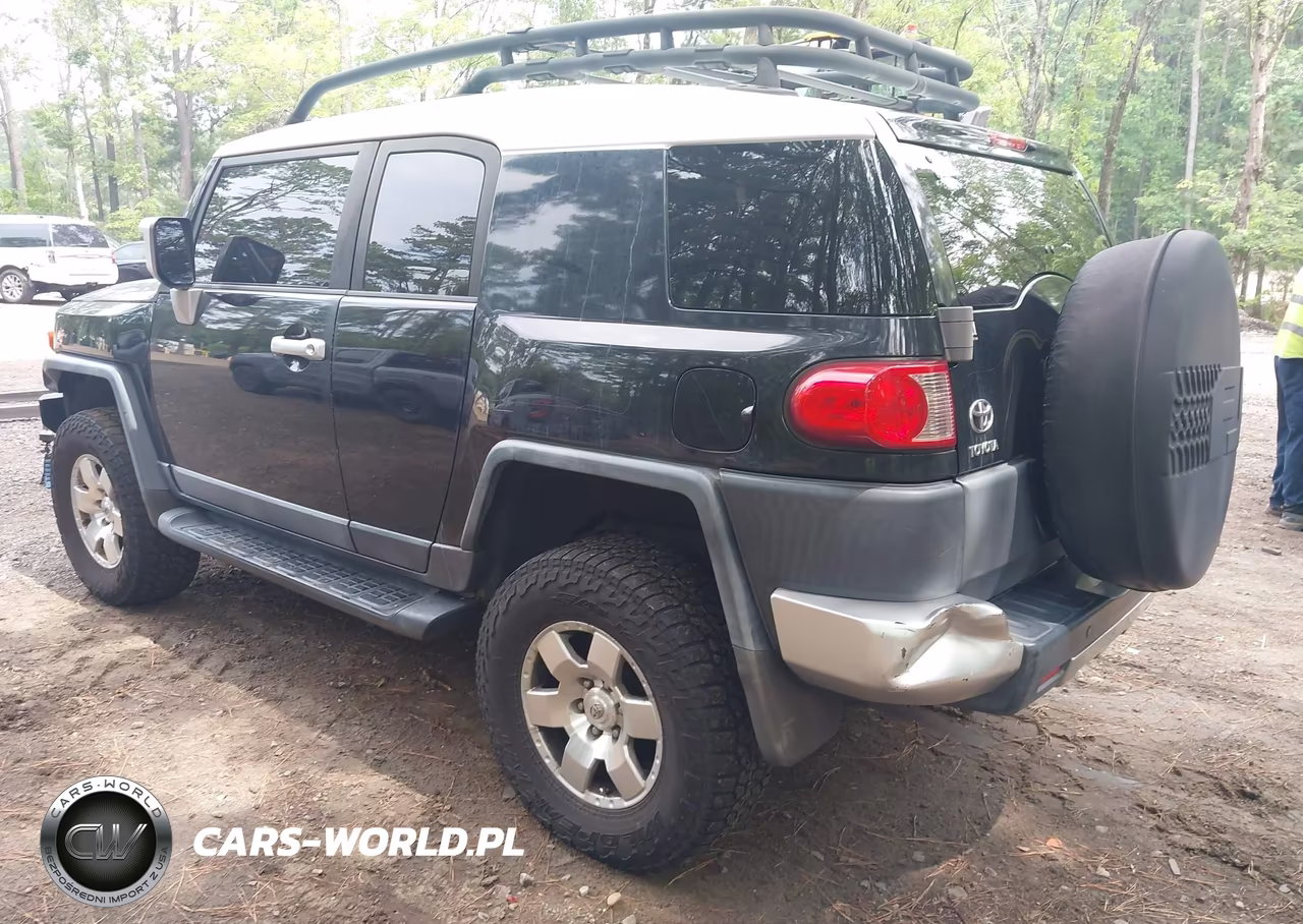 2007 Toyota Fj Cruiser VIN:JTEBU11F870043786 - 3