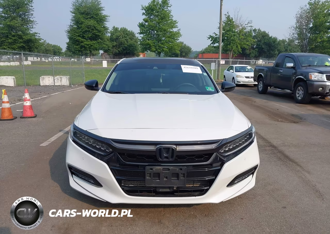 2018 Honda Accord Touring 2.0T VIN:1HGCV2F91JA031240 - 13