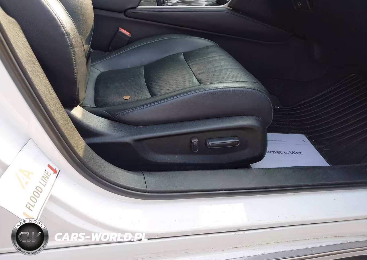 2018 Honda Accord Touring 2.0T VIN:1HGCV2F91JA031240 - 6