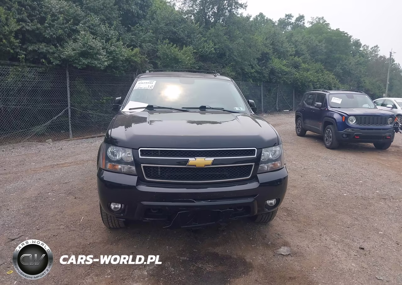 2013 Chevrolet Tahoe Lt VIN:1GNSKBE04DR312029 - 12
