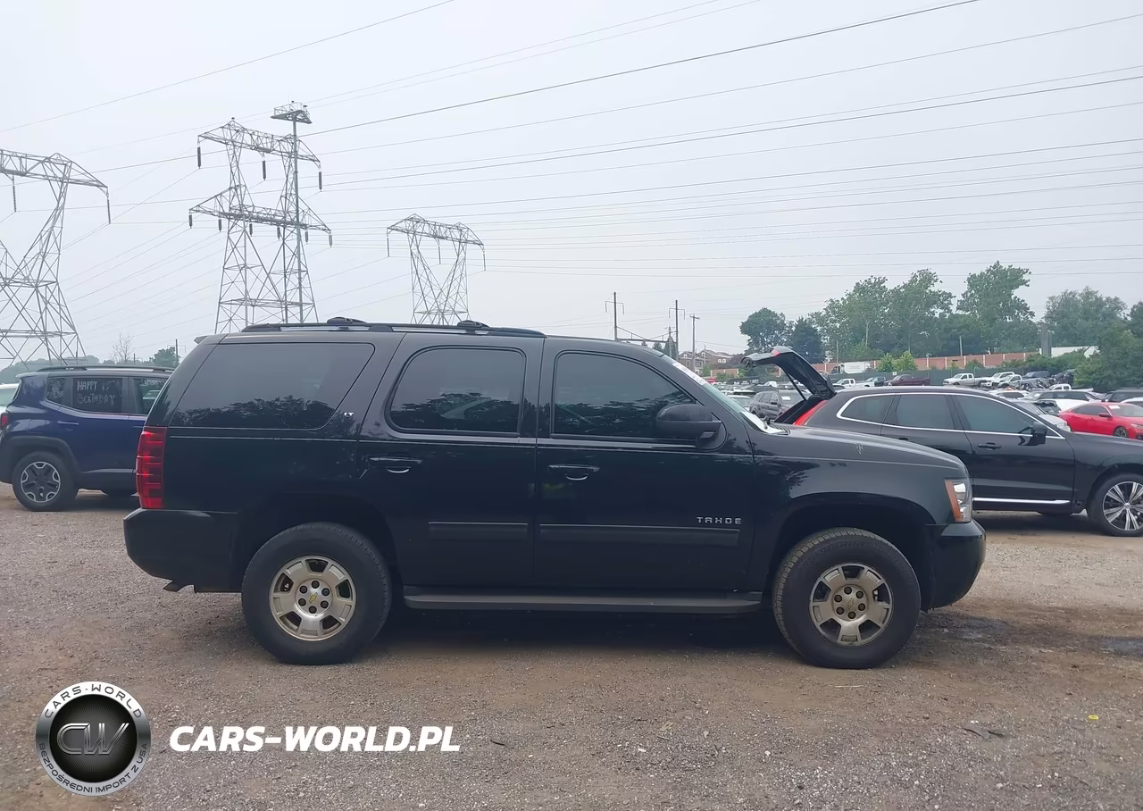 2013 Chevrolet Tahoe Lt VIN:1GNSKBE04DR312029 - 13