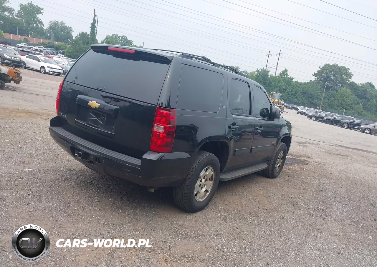 2013 Chevrolet Tahoe Lt VIN:1GNSKBE04DR312029 - 4