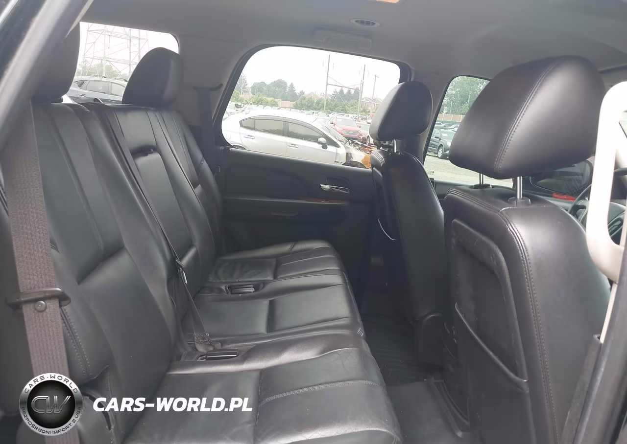 2013 Chevrolet Tahoe Lt VIN:1GNSKBE04DR312029 - 8