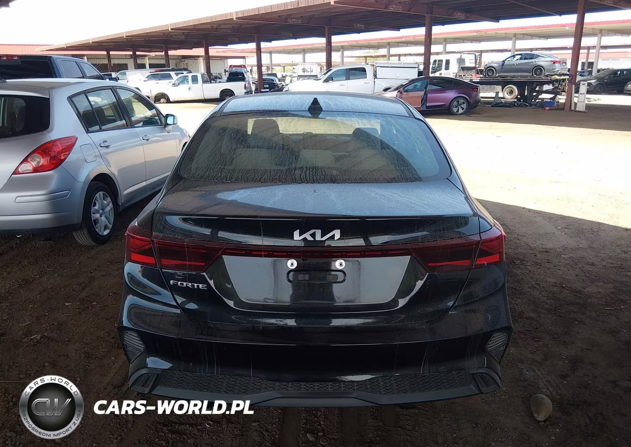 2023 Kia Forte Lxs VIN:3KPF24AD7PE650510 - 16