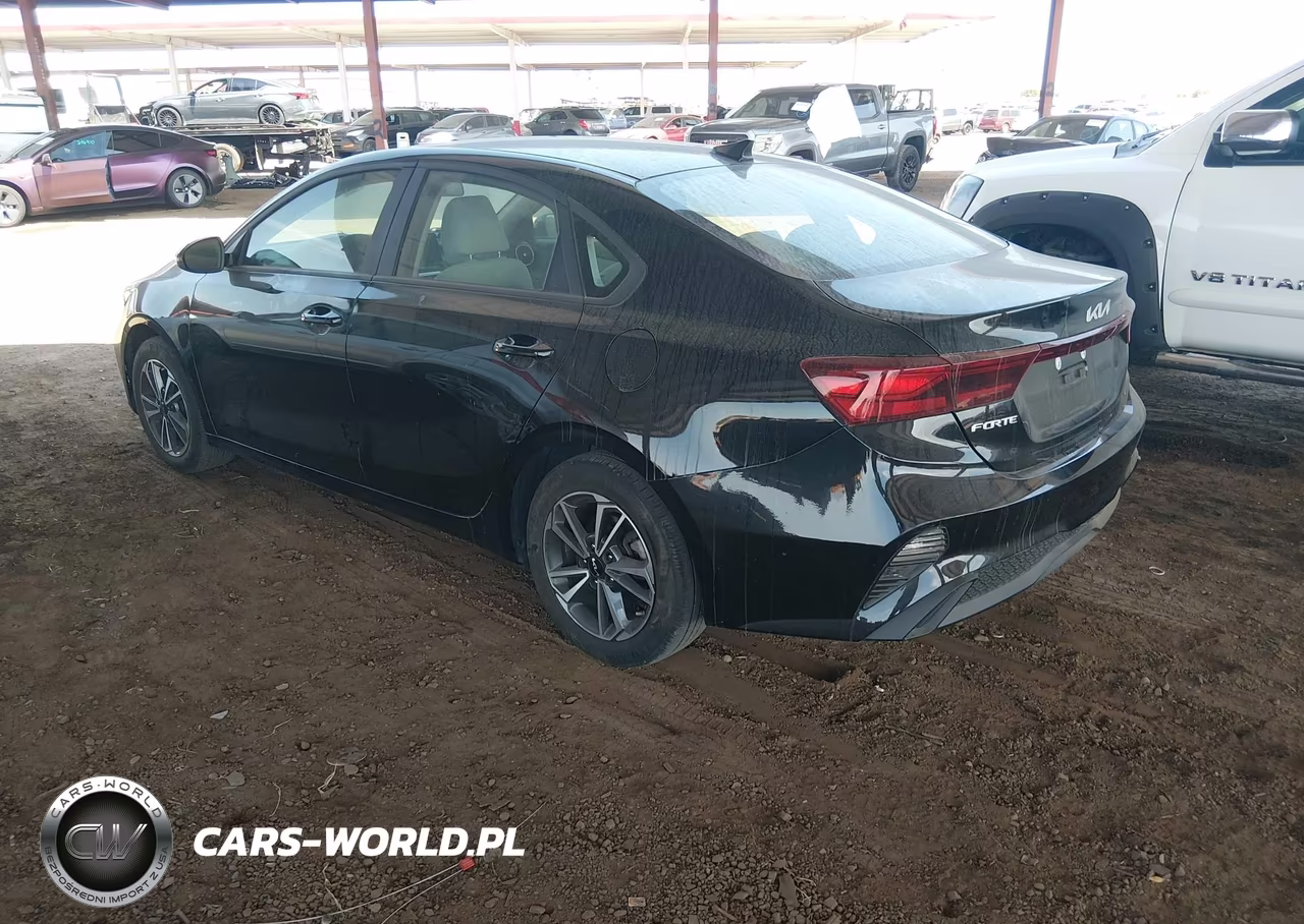 2023 Kia Forte Lxs VIN:3KPF24AD7PE650510 - 3