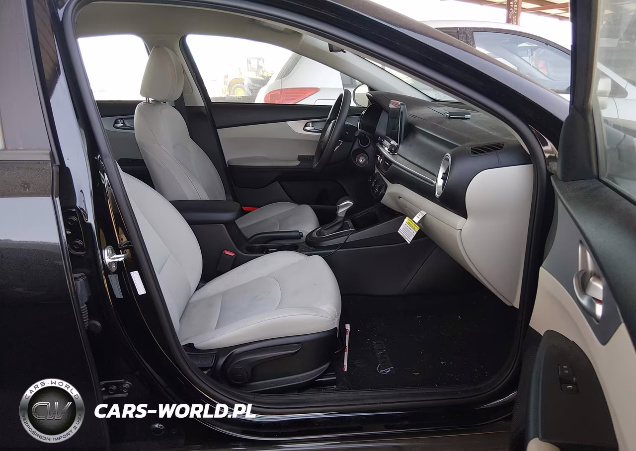 2023 Kia Forte Lxs VIN:3KPF24AD7PE650510 - 5