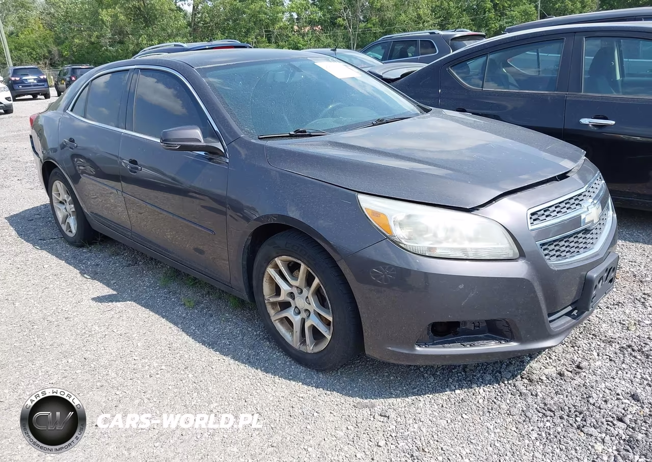 2013 Chevrolet Malibu 1Lt VIN:1G11C5SA1DF143081 - 1