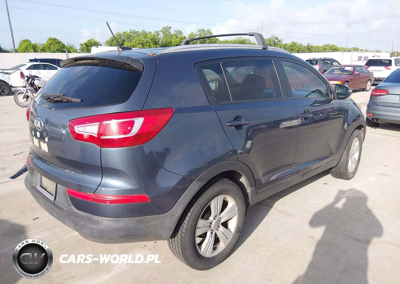 2013 Kia Sportage Lx VIN:KNDPB3A22D7371782 - 4