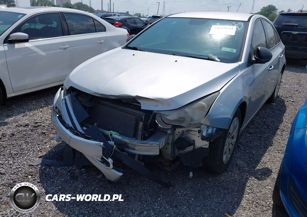 2015 Chevrolet Cruze Ls Auto VIN:1G1PA5SH2F7271355 - 6