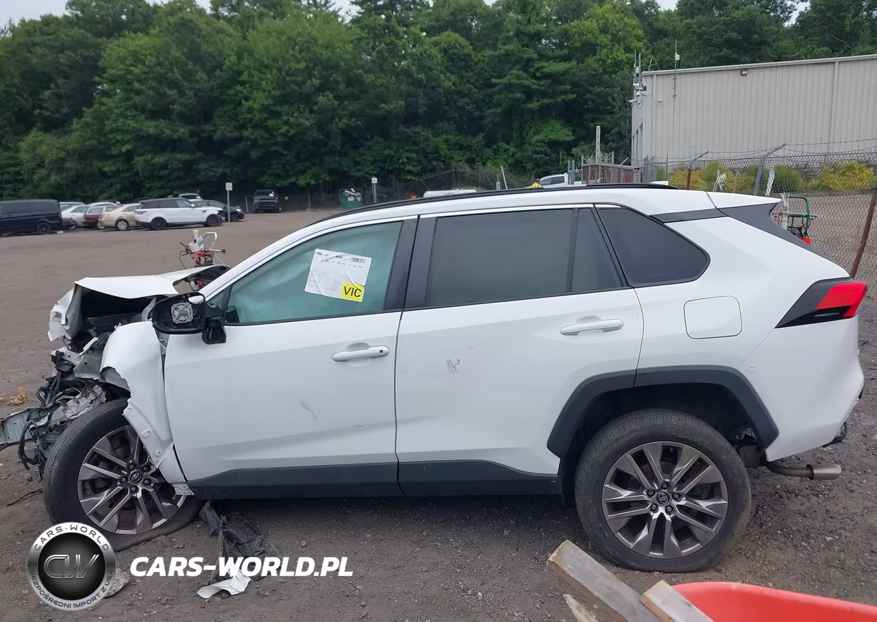 2020 Toyota Rav4 Xle Premium VIN:2T3A1RFV4LC071079 - 12