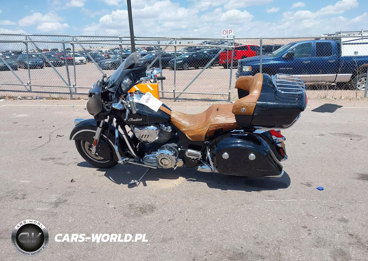 2016 Indian Motorcycle Co. Roadmaster VIN:56KTRAAA6G3332222 - 13