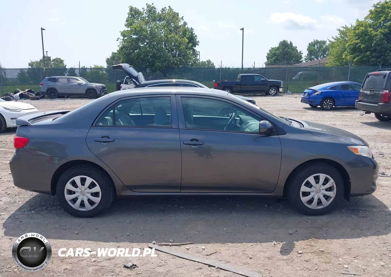 2010 Toyota Corolla Le VIN:2T1BU4EEXAC410059 - 13