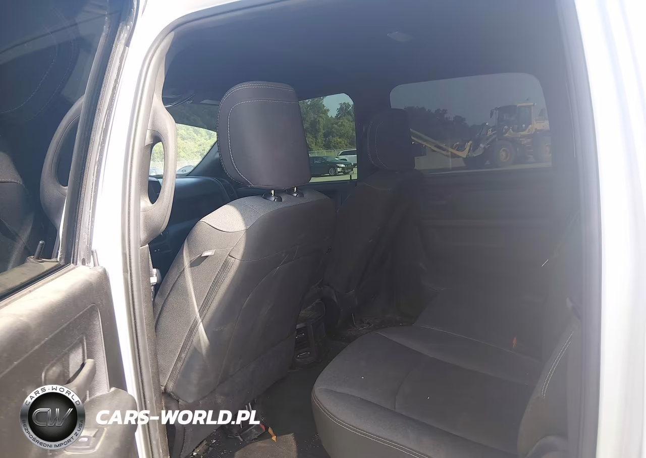 2023 Ram 2500 Tradesman 4X4 6'4 Box VIN:3C6UR5CL0PG504555 - 7