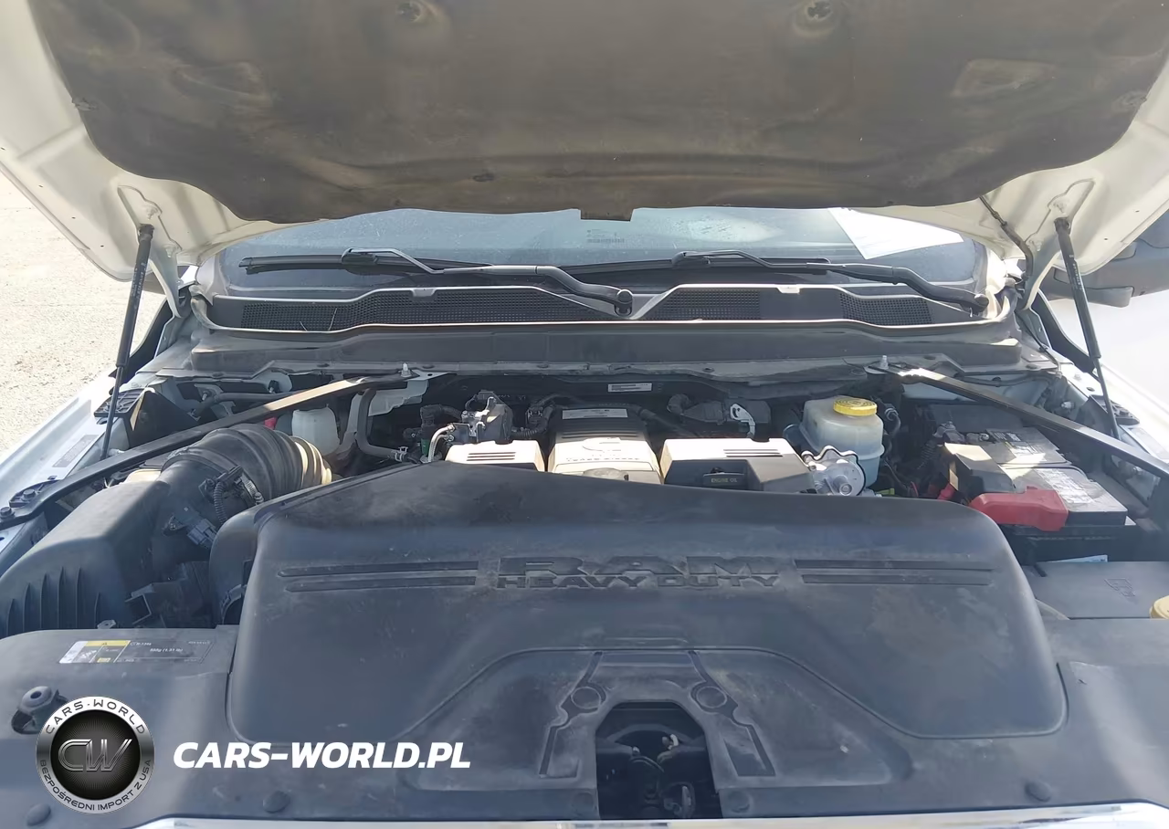 2023 Ram 2500 Tradesman 4X4 6'4 Box VIN:3C6UR5CL0PG504555 - 9