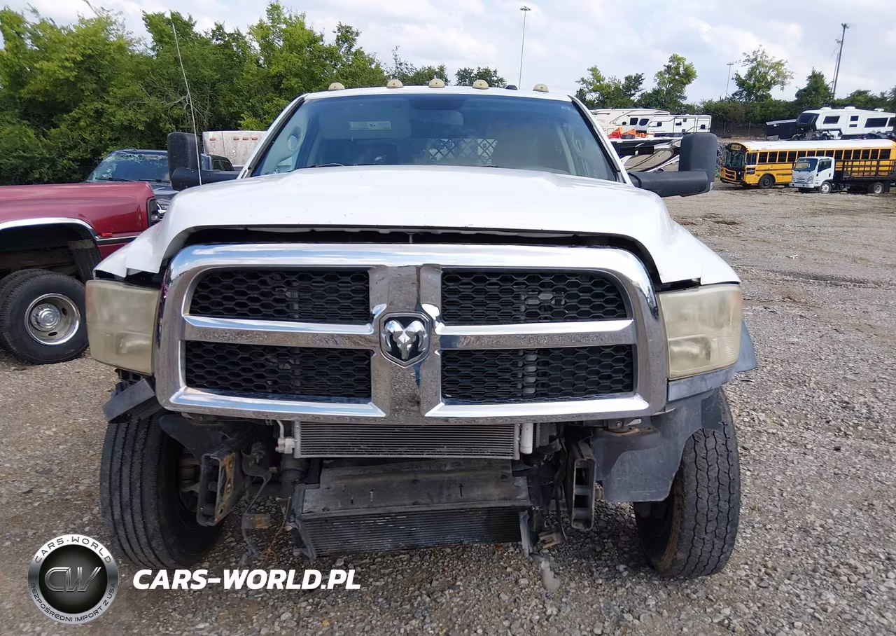 2013 Ram 5500 Chassis Tradesman-Slt-Laramie VIN:3C7WRMFL7DG543519 - 11