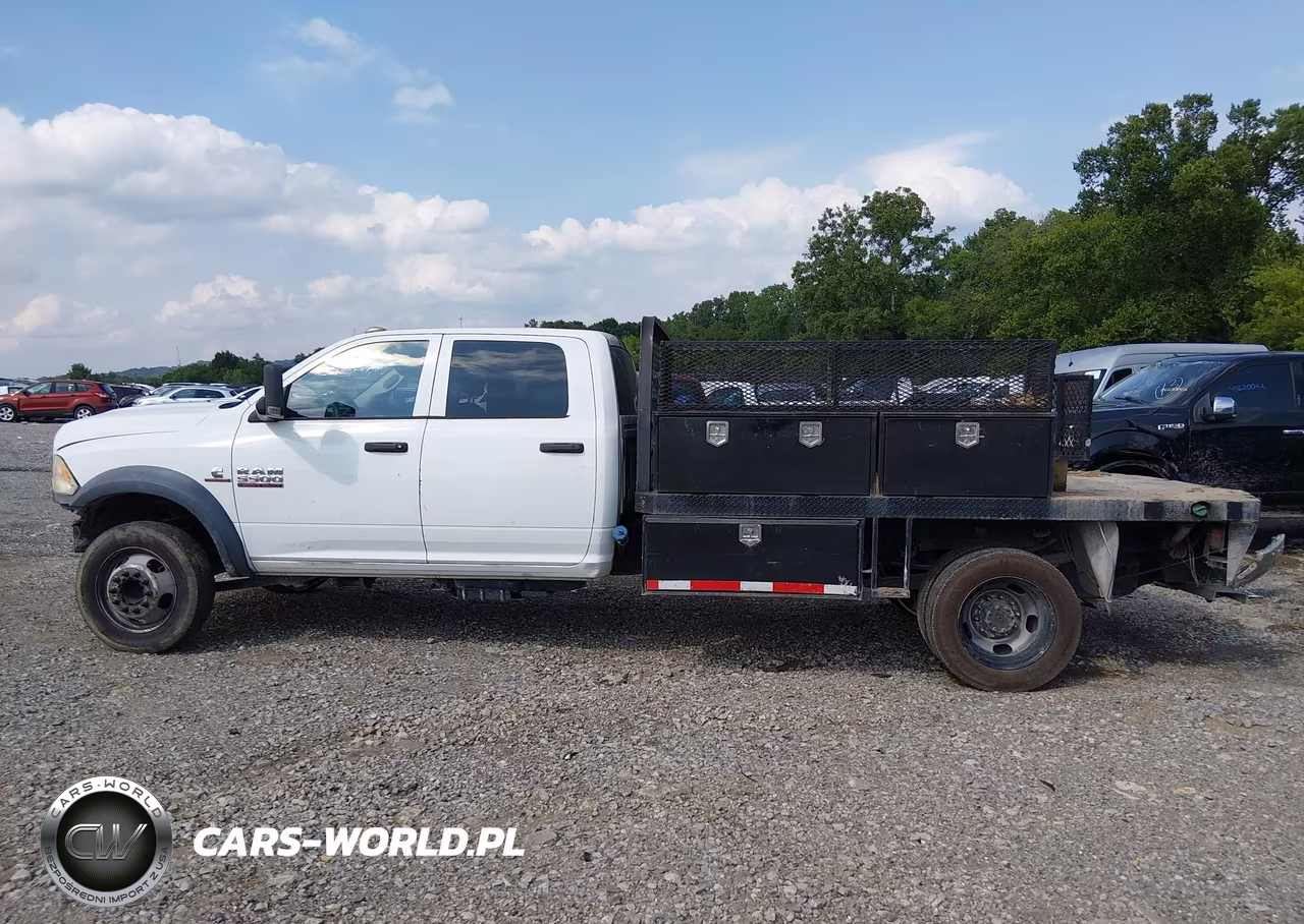 2013 Ram 5500 Chassis Tradesman-Slt-Laramie VIN:3C7WRMFL7DG543519 - 18
