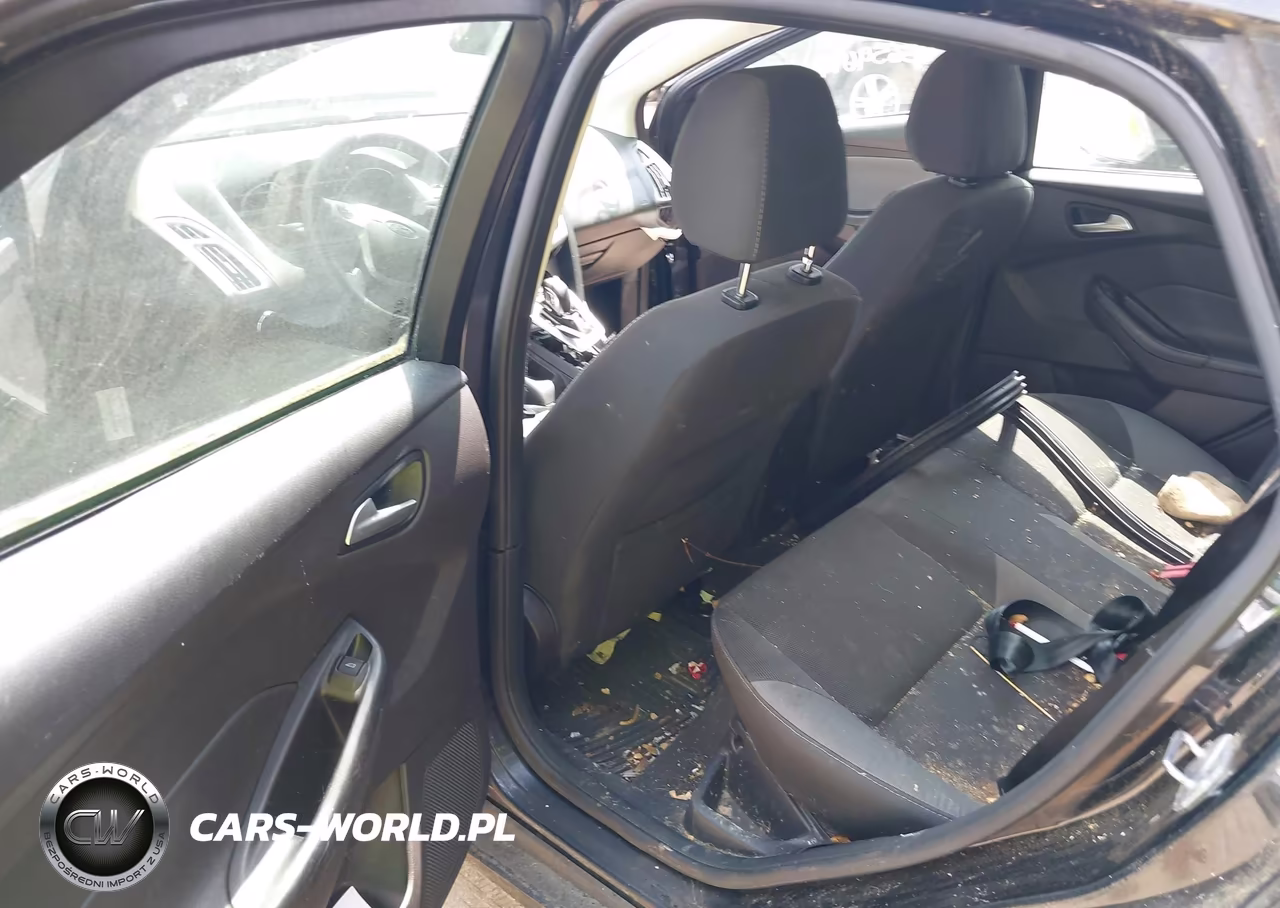 2014 Ford Focus Se VIN:1FADP3F21EL108212 - 8