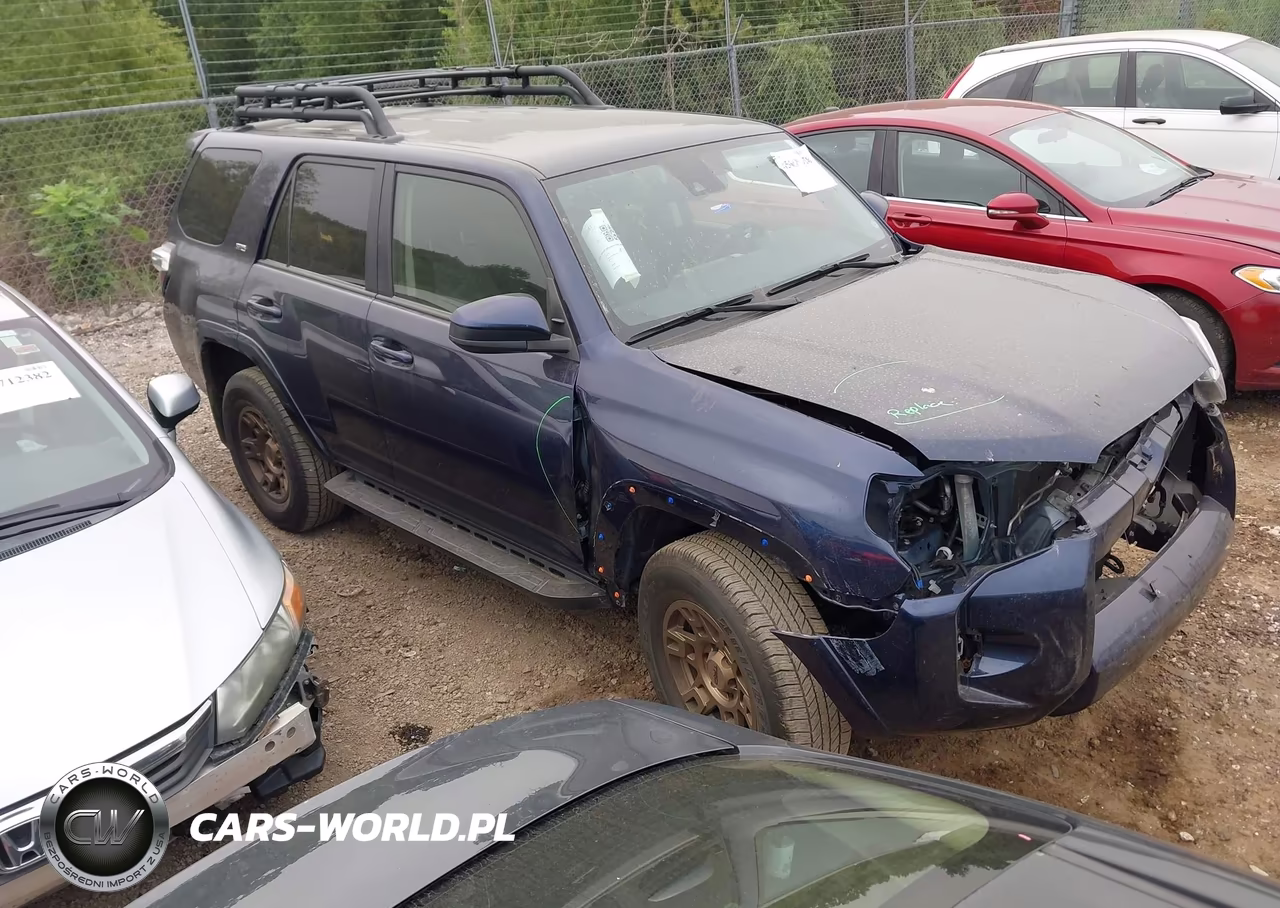 2024 Toyota 4Runner Sr5