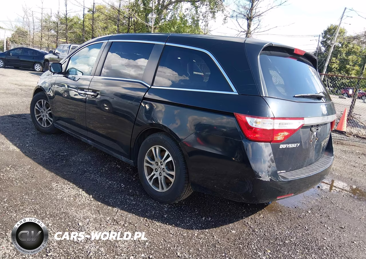 2013 Honda Odyssey Ex-L VIN:5FNRL5H66DB088354 - 3