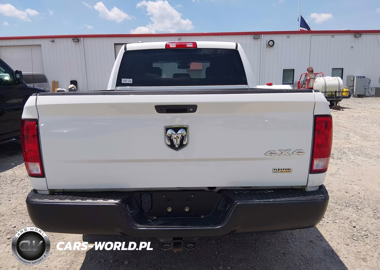 2018 Ram 1500 VIN:1C6RR7KGXJS306751 - 18