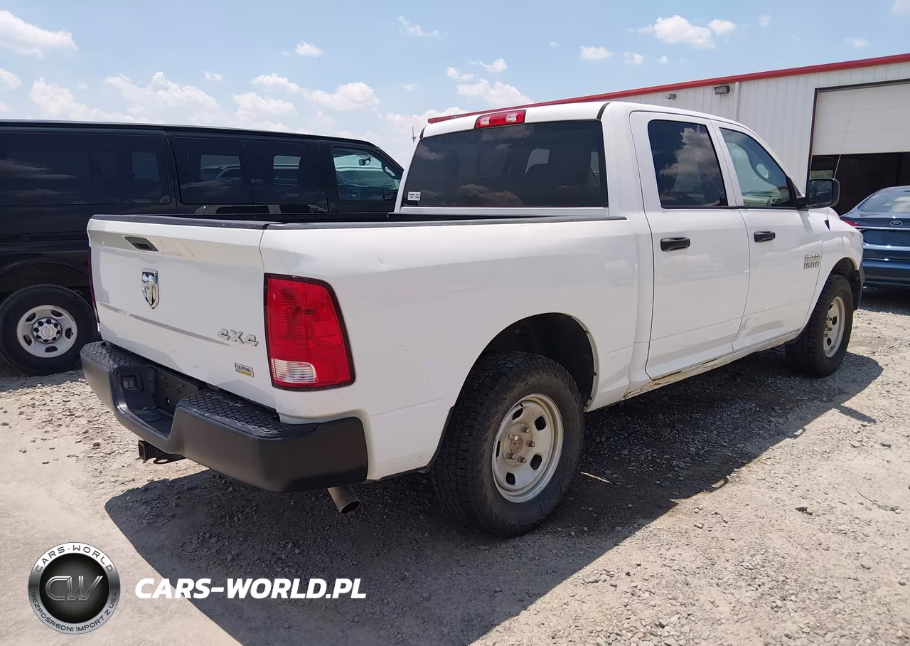 2018 Ram 1500 VIN:1C6RR7KGXJS306751 - 4