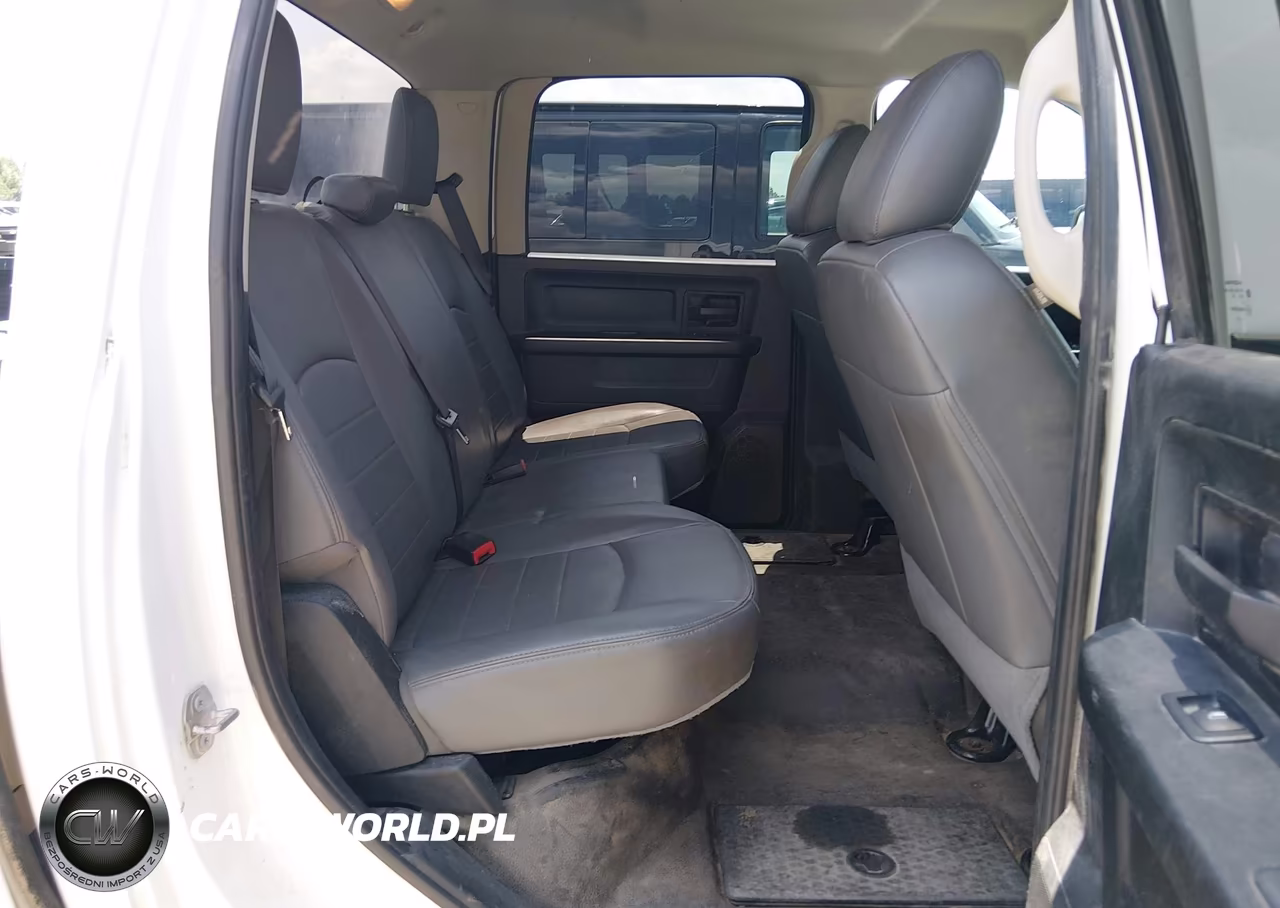 2018 Ram 1500 VIN:1C6RR7KGXJS306751 - 8