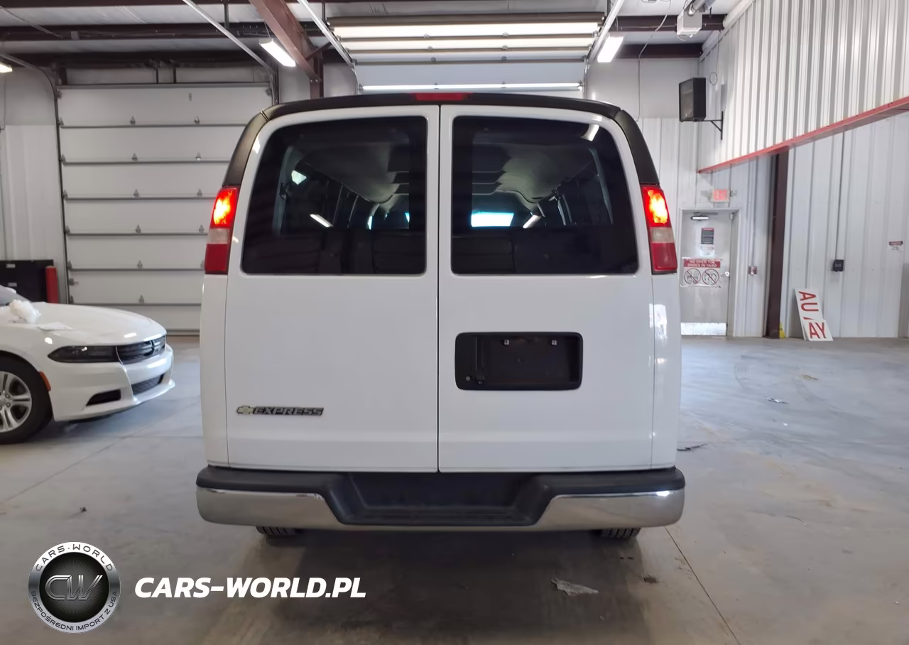 2017 Chevrolet Express 3500 Lt VIN:1GAZGPFG3H1289034 - 16