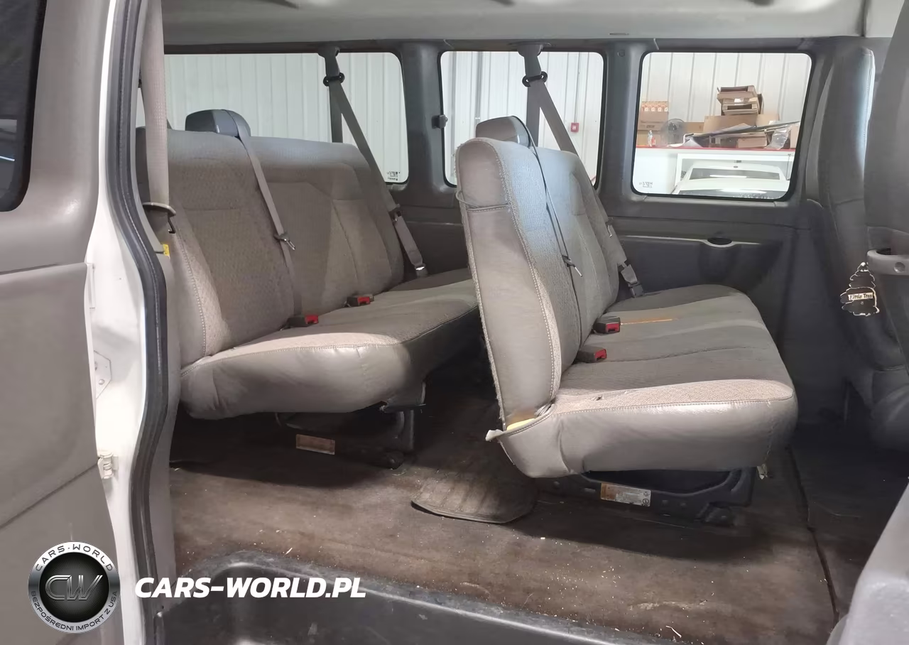 2017 Chevrolet Express 3500 Lt VIN:1GAZGPFG3H1289034 - 8