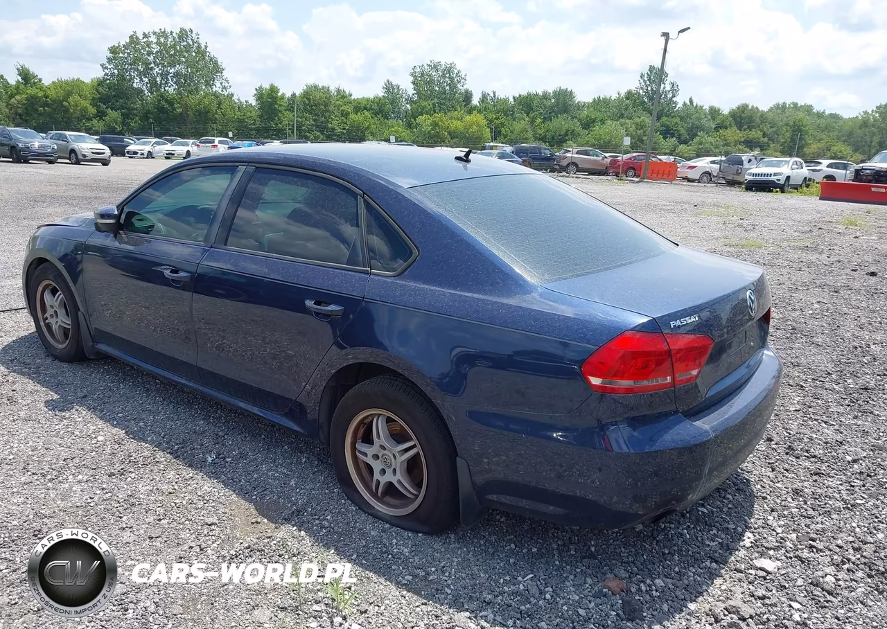 2014 Volkswagen Passat 1.8T S VIN:1VWAS7A30EC042185 - 3