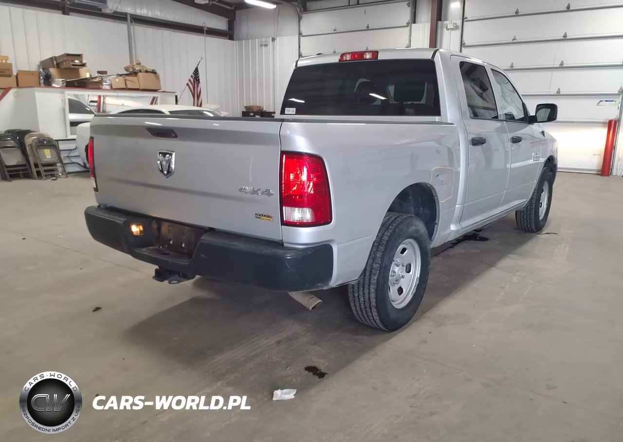 2018 Ram 1500 VIN:1C6RR7KG8JS306750 - 4