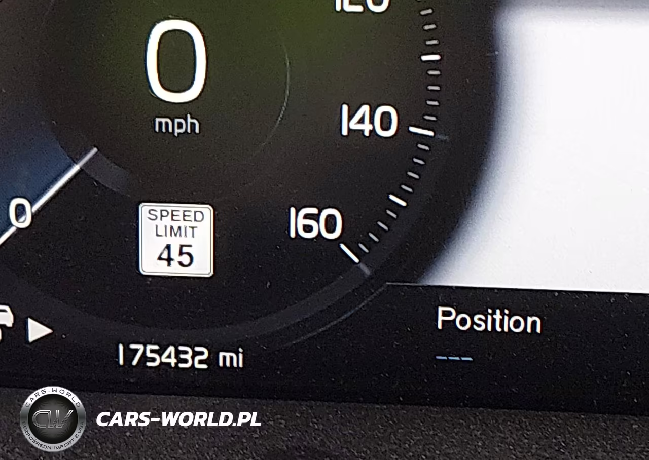 2017 Volvo Xc90 T5 Momentum VIN:YV4102KK1H1185127 - 16