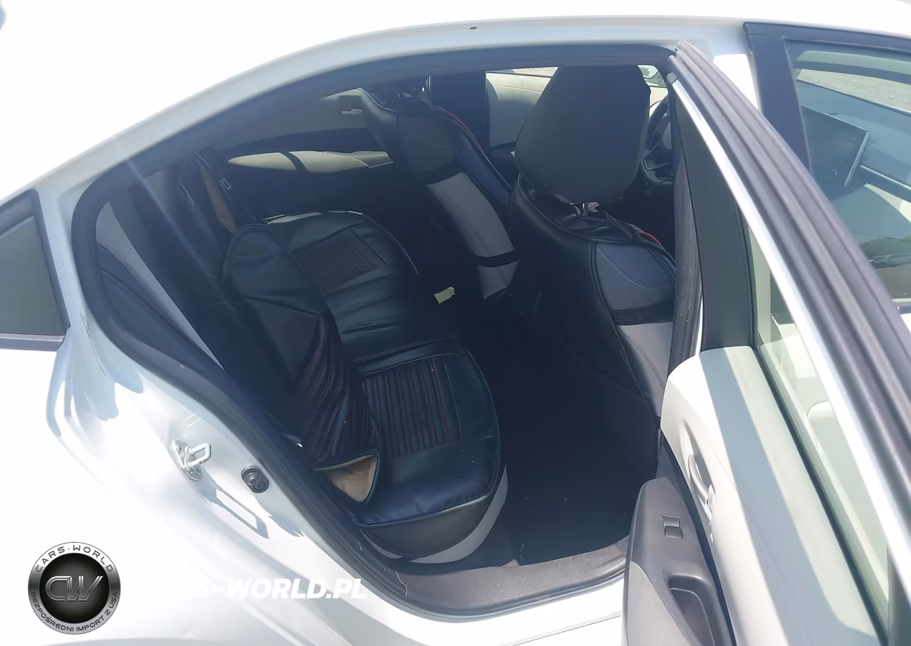 2021 Toyota Corolla Le VIN:JTDEPMAEXMJ152113 - 8