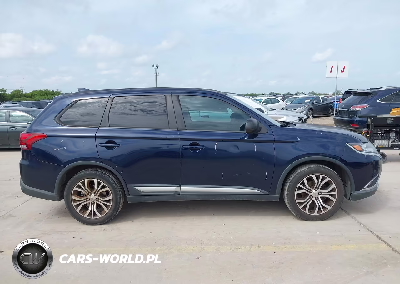 2017 Mitsubishi Outlander Es VIN:JA4AD2A30HZ033742 - 13