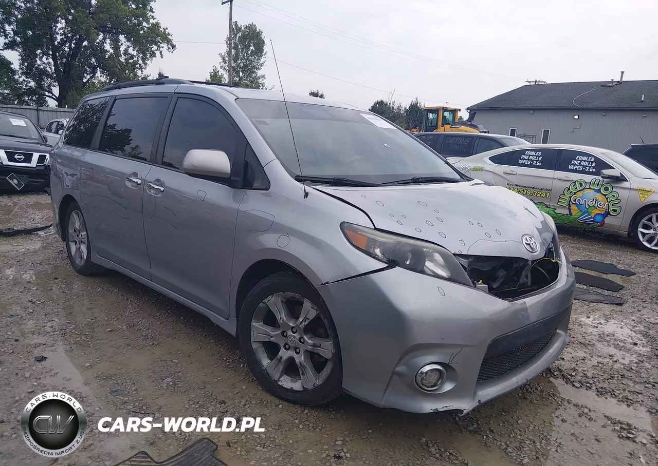 2013 Toyota Sienna Se 8 Passenger – zdjęcie 1 z 16