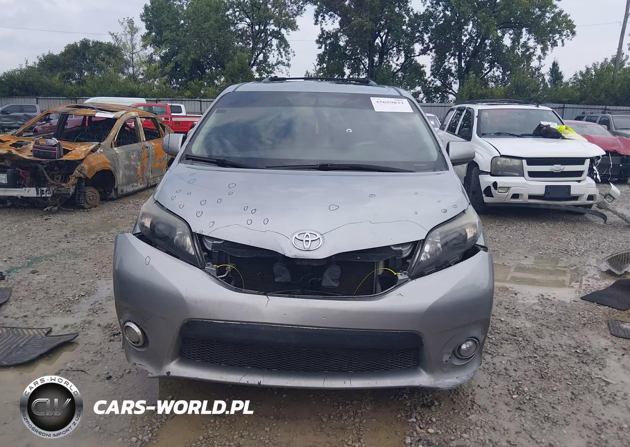 2013 Toyota Sienna Se 8 Passenger VIN:5TDXK3DC7DS373909 - 12